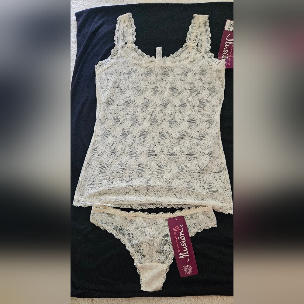 Lace Intimates Set in Cream